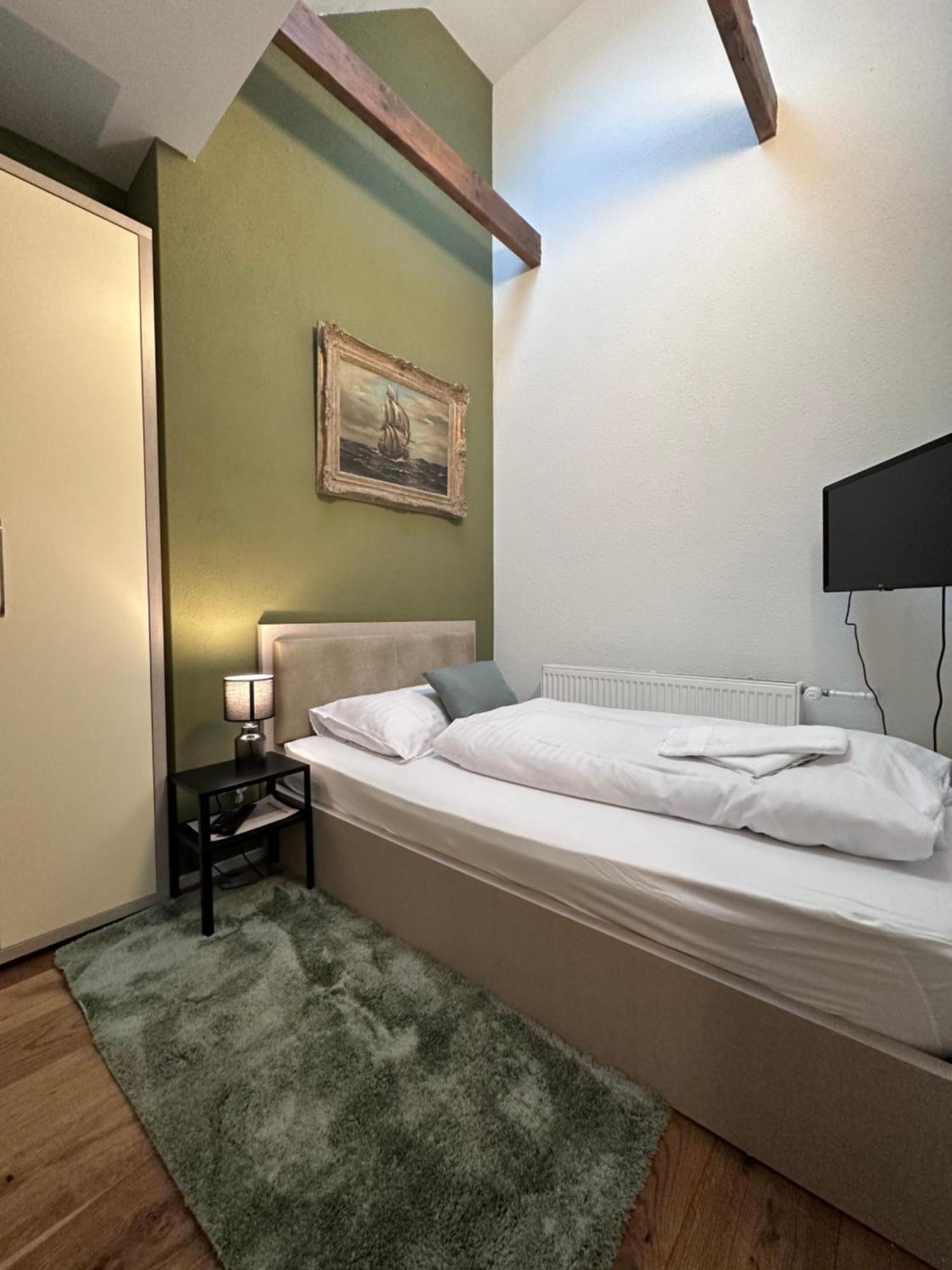 Welcome Hotel - Hellbuehl Self-Check-In Extérieur photo